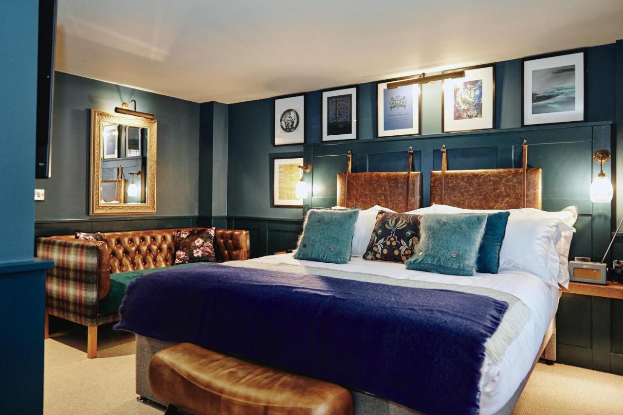 Kings Arms - Egham-Windsor Otel Dış mekan fotoğraf